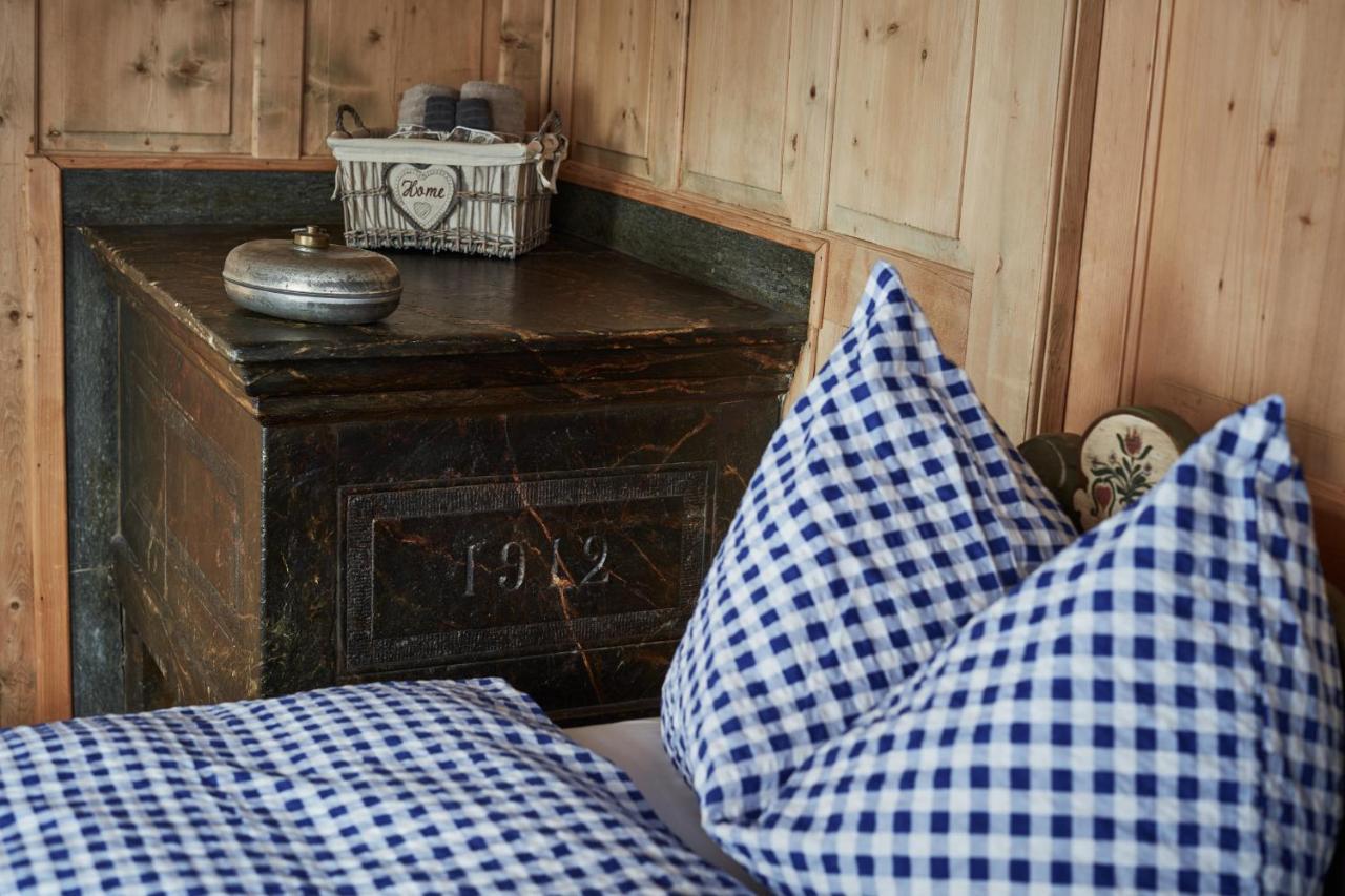 Nostalgie Bed & Breakfast Chraemerhus Curaglia Exterior foto